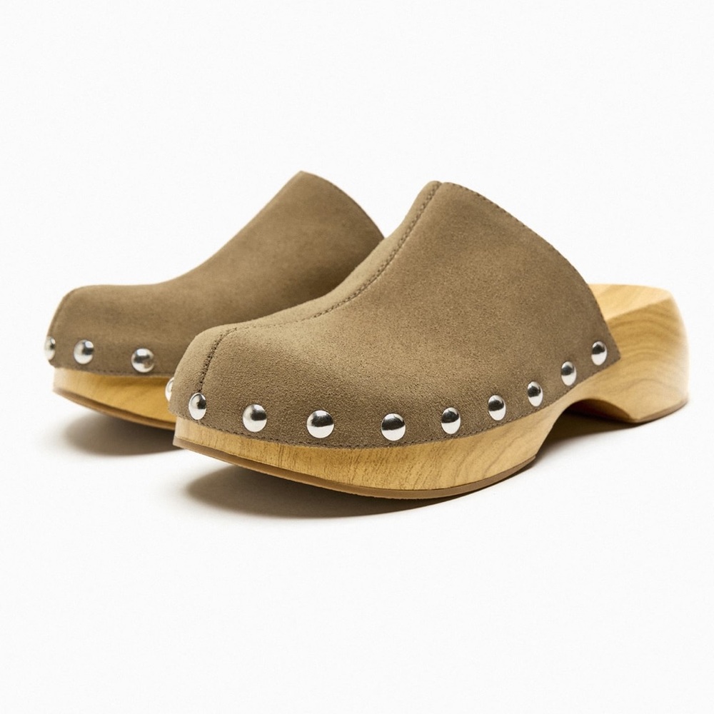 NEW Zara suede studded clogs